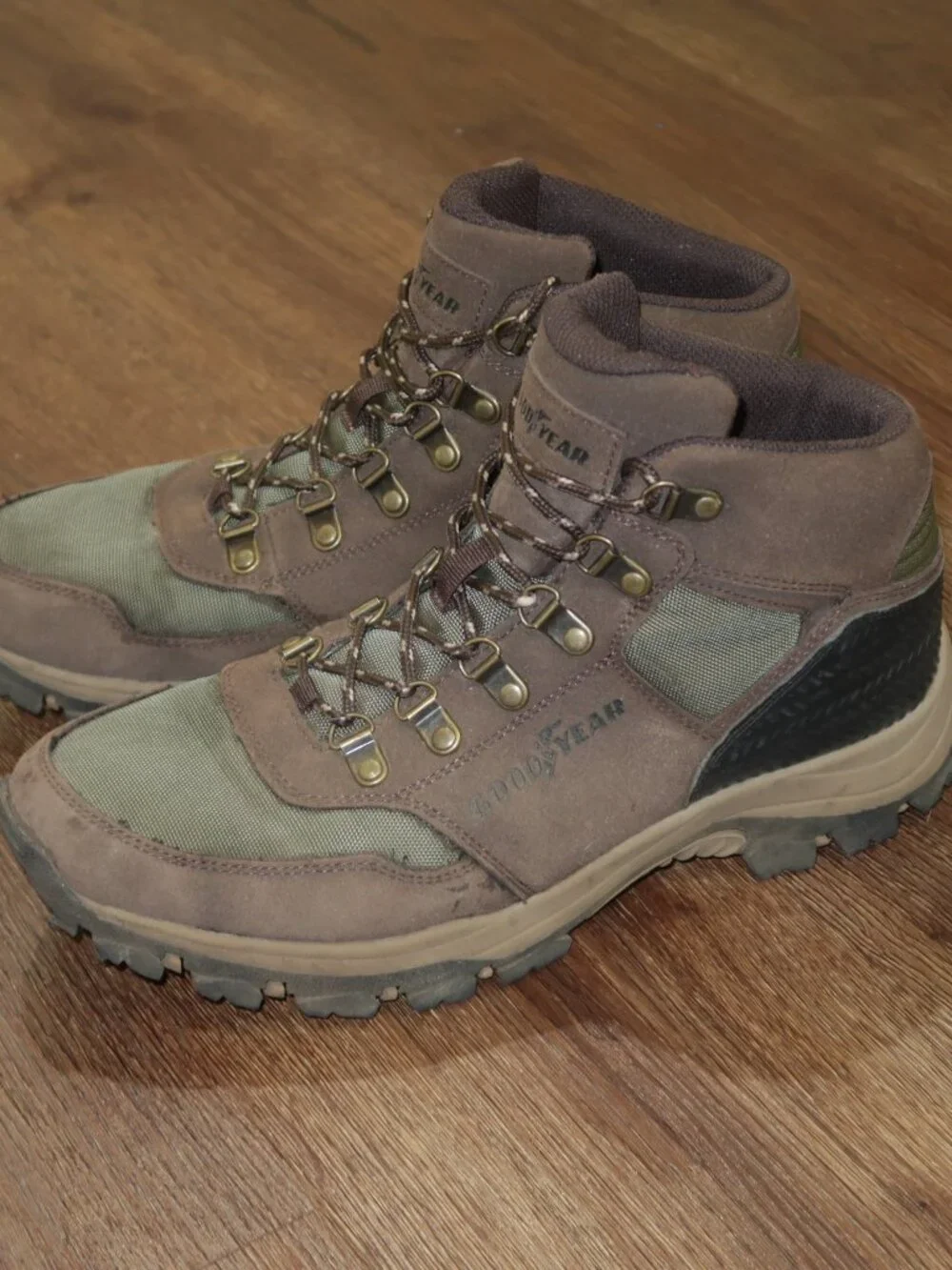 Goodyear Everest Mens High-Top Hiking Boot Work Snow Waterproof Breathable sz 10